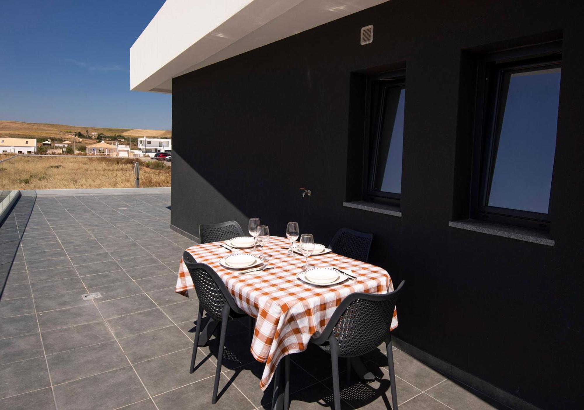 Sunset House Daire Vila do Bispo Dış mekan fotoğraf